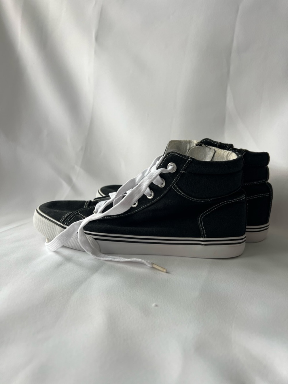Tommy Bahama Big Girl Black Canvas High Top Unisex Sneakers Size 5 Lace Up & Zip - Picture 9 of 16